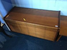 Teak blanket box