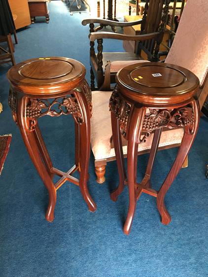 A pair of reproduction pedestals