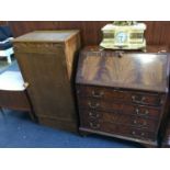 Oak filing drawers and a bureau