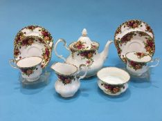 A quantity of Royal Albert Old Country Roses china