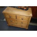 Pine chest of drawers