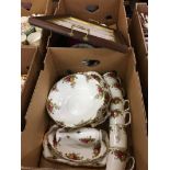 Assorted Royal Albert Old Country Rose china