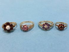 Four 9ct gold dress rings, with rubbed marks, total weight 7.5 g