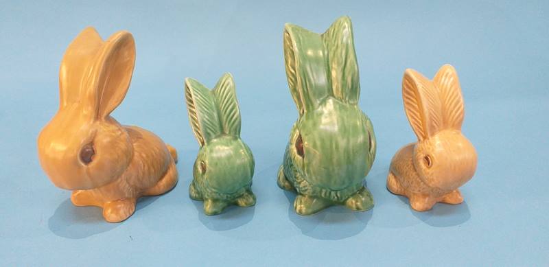 Four Sylvac rabbits