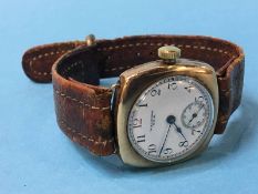 A 9ct gold gentleman's Waltham wrist watch