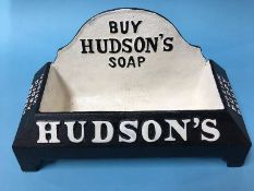 Modern 'Hudsons' soap dish