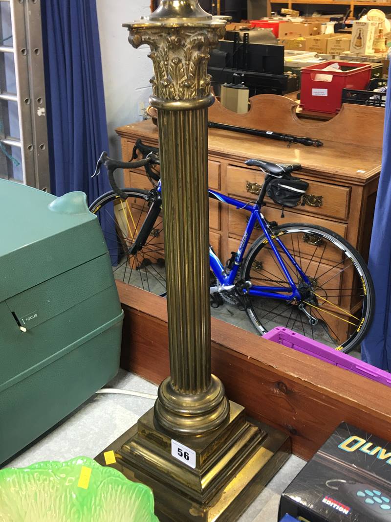 A brass Corinthian column table lamp - Image 2 of 2