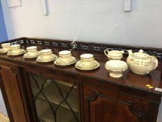 Aynsley 'Henley' pattern tea set