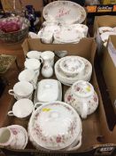Large quantity of Wedgwood 'Posy' tea and dinner china