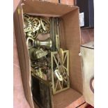 Box of assorted brass wear