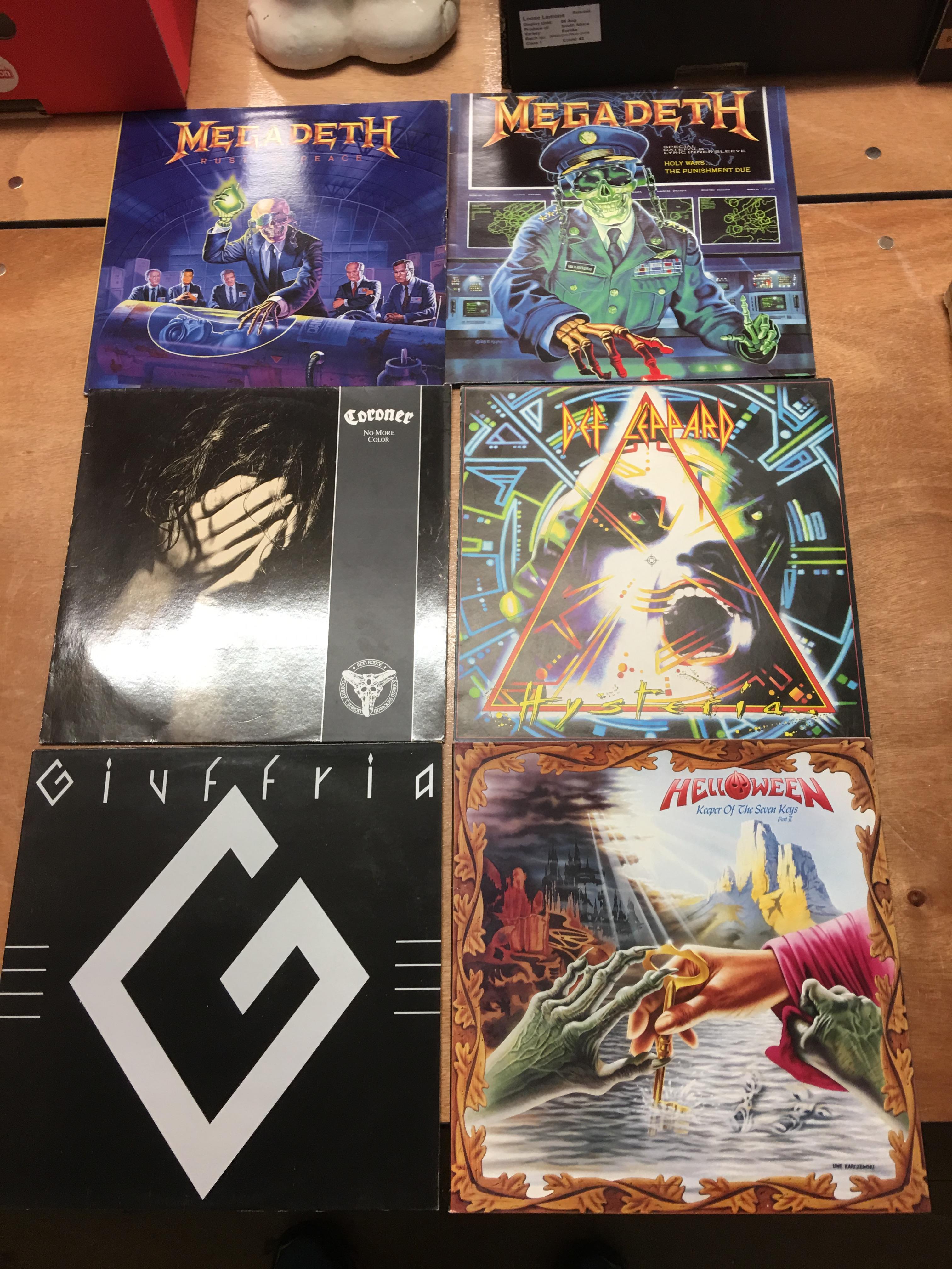 A box of heavy metal vinyl records, including a signed 'Steve Vai' album - Image 8 of 12
