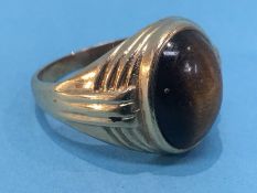 A Gents 9ct gold dress ring, 7.3g