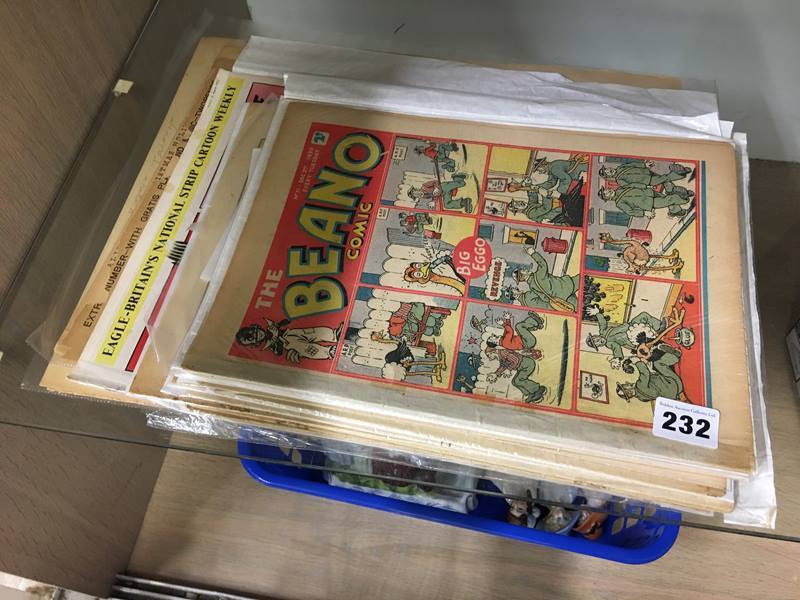 Various comics, including 1930's Beanos etc.