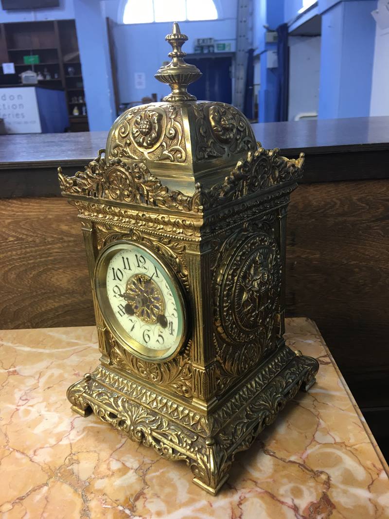 A brass mantle clock, with French movement - Image 2 of 5