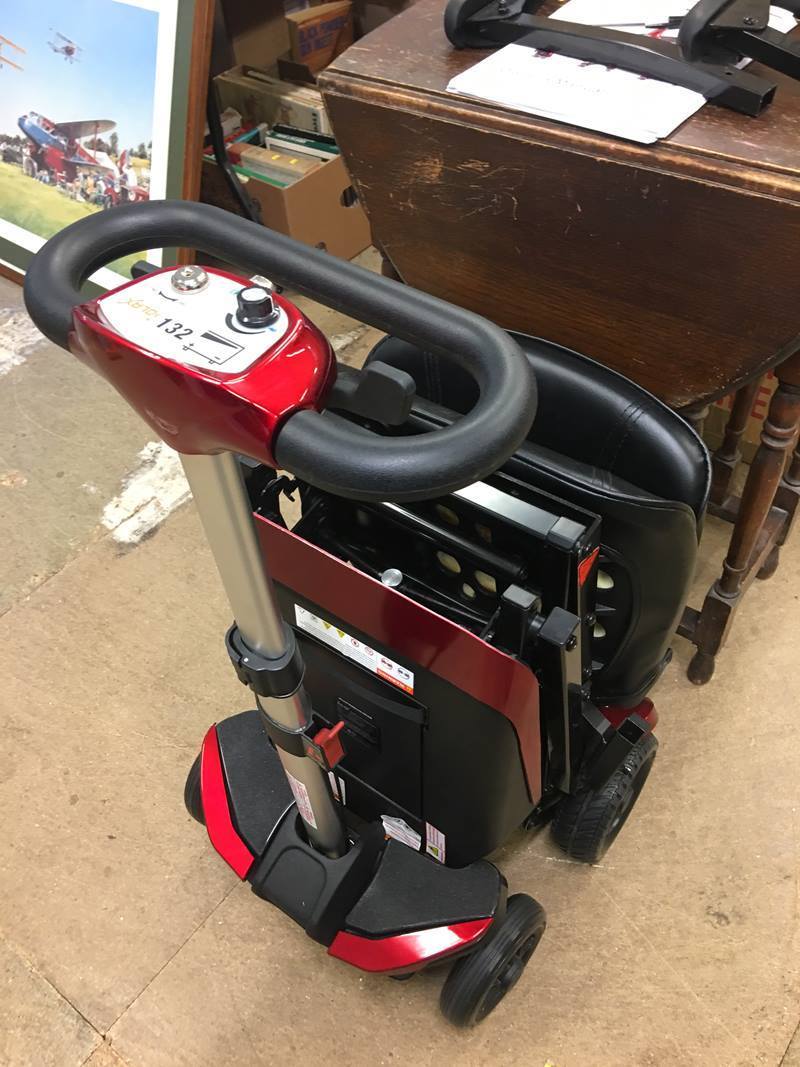 Solax Mobile' folding mobility scooter (spares/repairs)