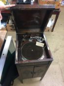 Wind up gramophone