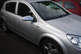 A Vauxhall Astra Club Twinport, registered 2007, p