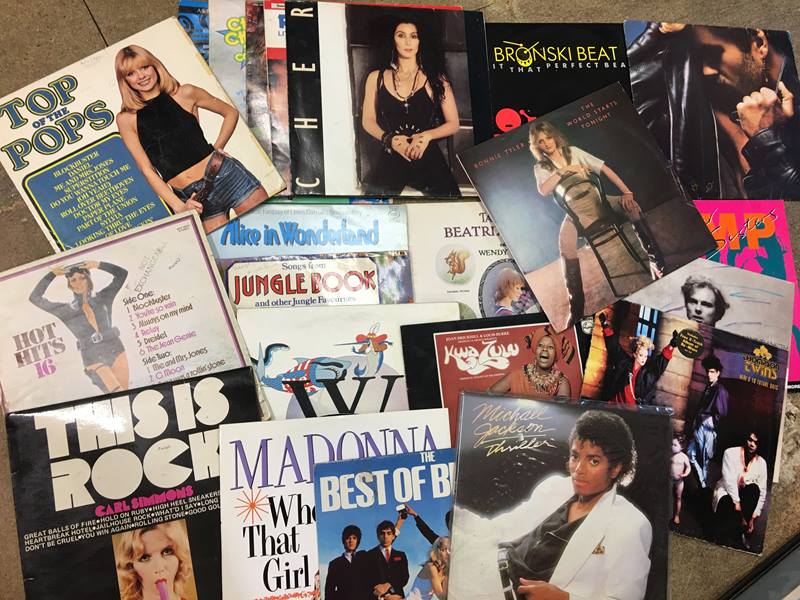 Quantity of vinyl records including 'Do Misani', 'Madonna' and 'Blondie' - Image 2 of 3
