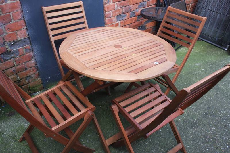 Teak patio set