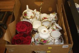 A quantity of Royal Albert Old Country Roses
