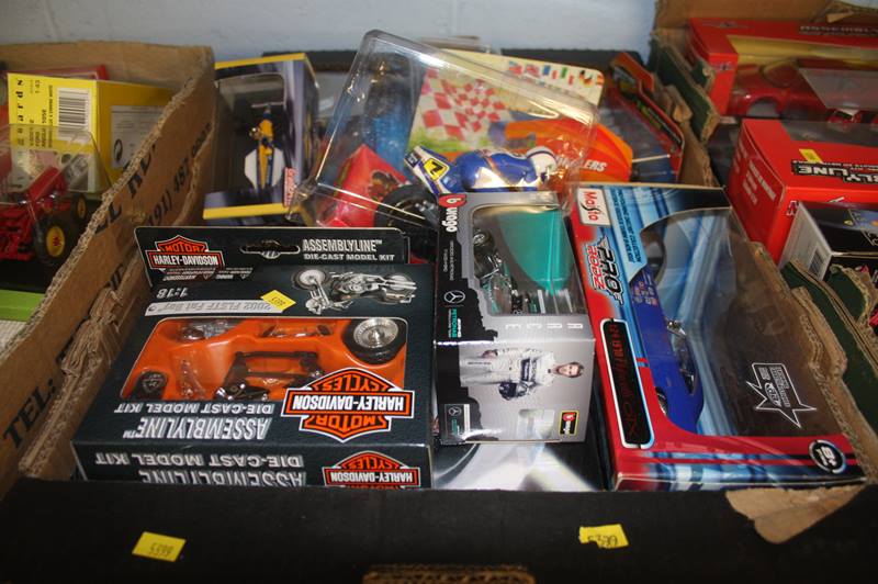 Three boxes, Die Cast models of cars and motorcycles - Image 3 of 4