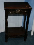 Oak green man type single drawer side table