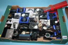 Tray of modern Gentleman's watches