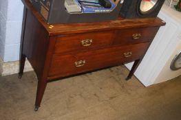 Chest of drawers