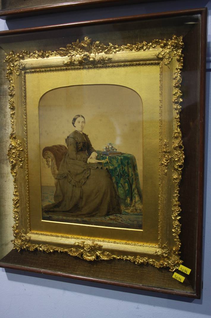 A pair of portraits, set in ornate gilt frames, (within an outer frame), 45cm x 40cm (overall size) - Image 3 of 3