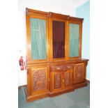 Victorian breakfront bookcase of large proportion,