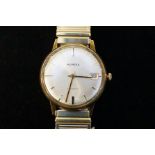 9 carat gold case Mondia automatic wristwatch with