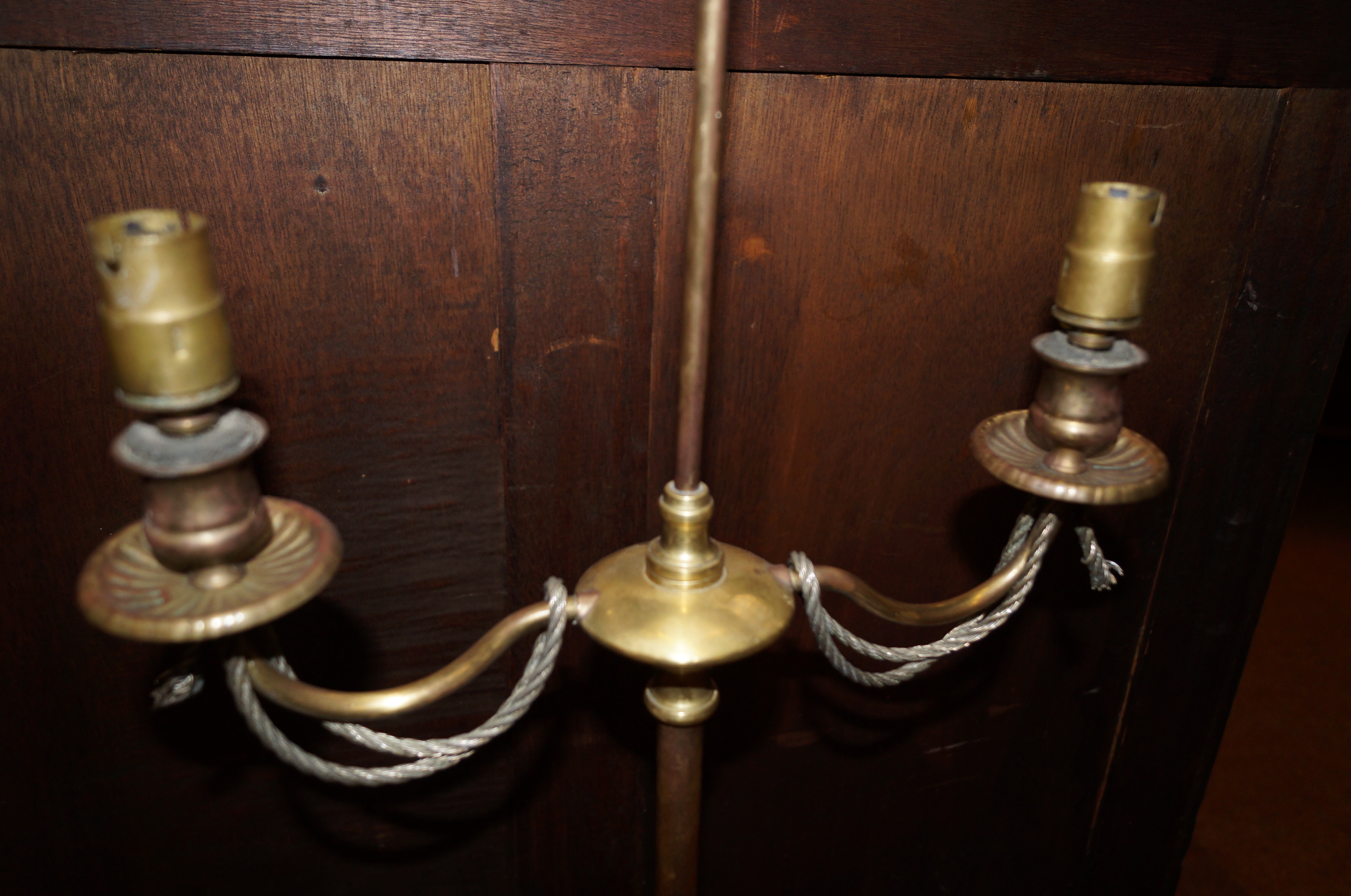 Two branch freestanding brass lamp - Image 2 of 2