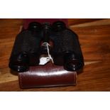 Carl Zeiss case set of binoculars