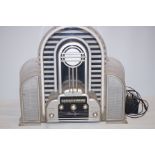 Radio in the form of a jukebox