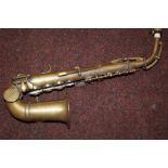 Lavana Paris universal saxophone