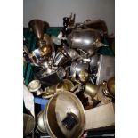 Large group of plated ware and metal ware to inclu