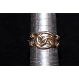 Gents 9ct gold Irish Celtic knot ring 6.4g