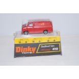 Dinky toys 410 Bedford van - Royal mail - speed wh