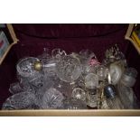 Vintage case to include a large collection of glas