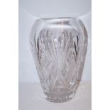 Very good quality large and heavy crystal vase (po