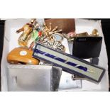 Card cases, cigarette lighters, costume jewellery