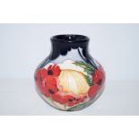 Moorcroft forever England vase Height 14 cm