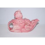 Novelty teapot