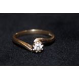 9ct Gold diamond & solitaire ring Size M