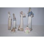 Group of figurines to include 1 Royal Doulton & 1