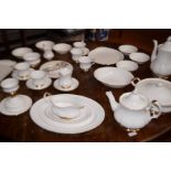 Royal Albert Val dor part dinner set