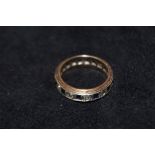 9ct Gold eternity ring Size O
