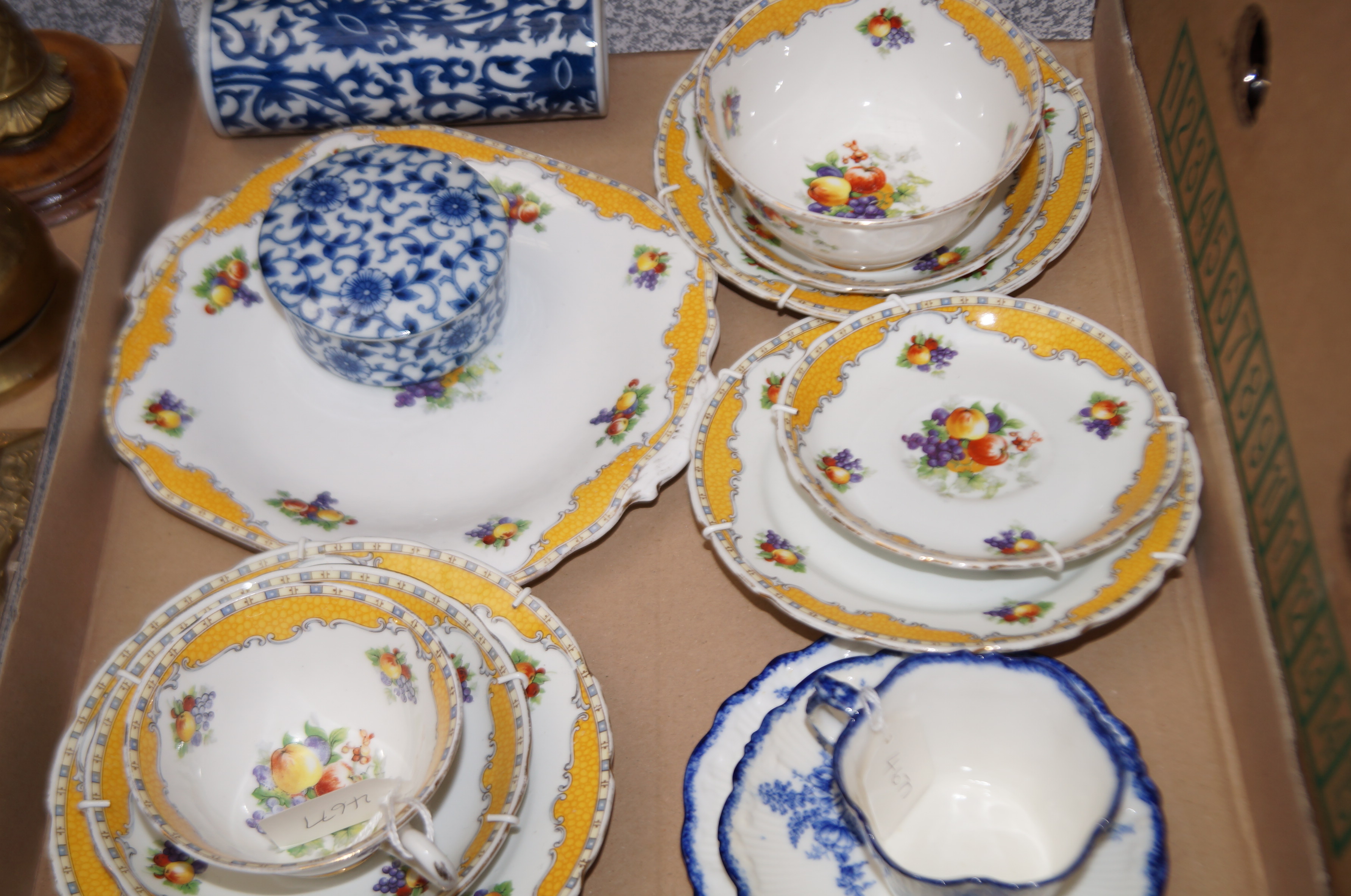 Lamleys part tea set & blue & white pottery