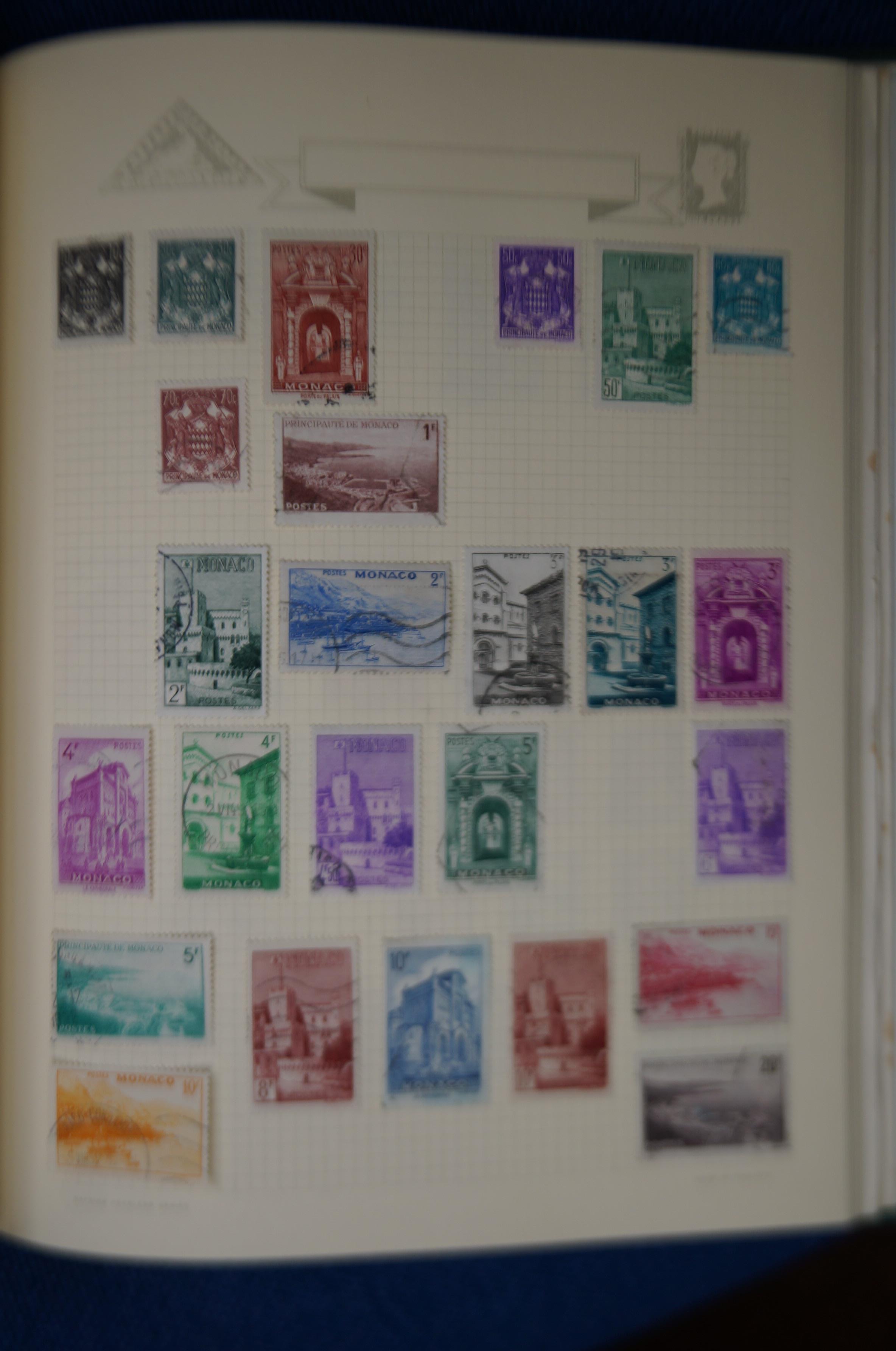 Green Spring Back Stamp album containing a collect - Image 6 of 6