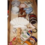 Ceramics to include Wedgwood & Pendelfin